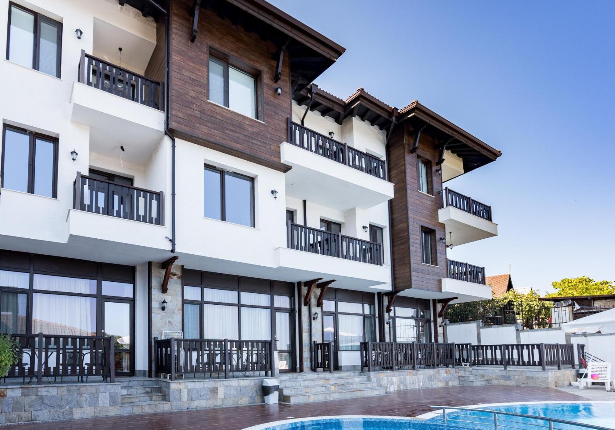 St George Apartcomplex Shkorpilovtsi Exterior foto