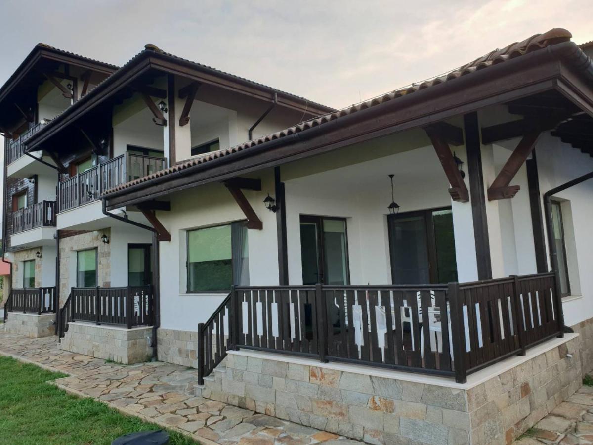 St George Apartcomplex Shkorpilovtsi Exterior foto